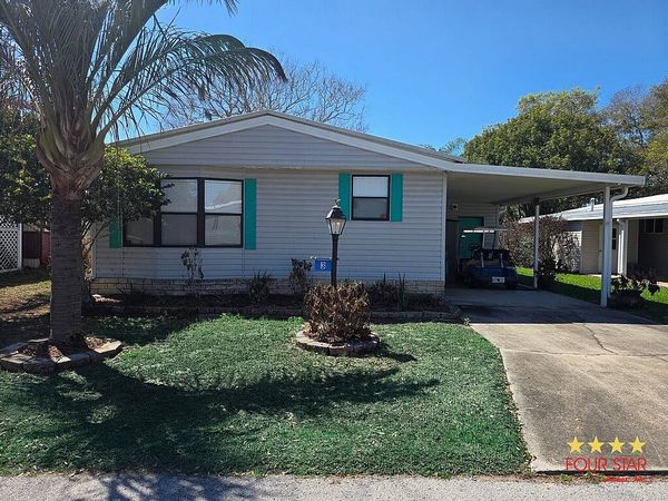 3 Buccaneer Dr, Leesburg FL 34788