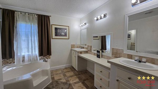 2100 Pleasant Hill Rd, Lot 107, Kissimmee FL 34746