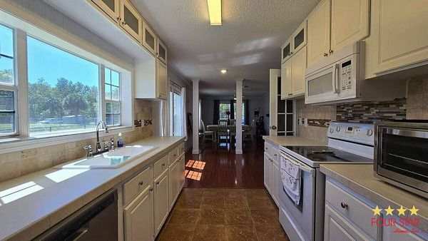 2100 Pleasant Hill Rd, Lot 107, Kissimmee FL 34746