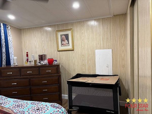 2372 Sandlewood Ln, Orange City FL 32763