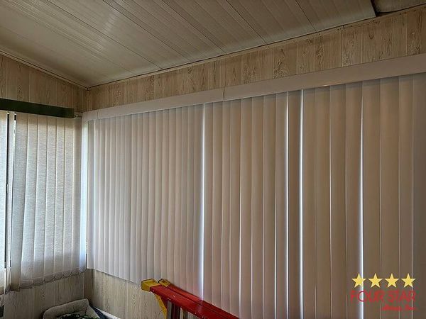 2372 Sandlewood Ln, Orange City FL 32763