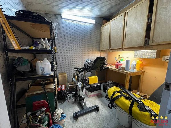 145 Nathan Lane, Orlando FL 32811