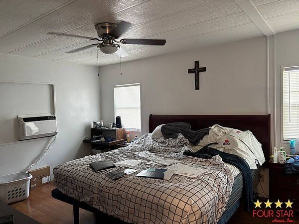 2479 Greenhedge Dr, Orange City FL 32763