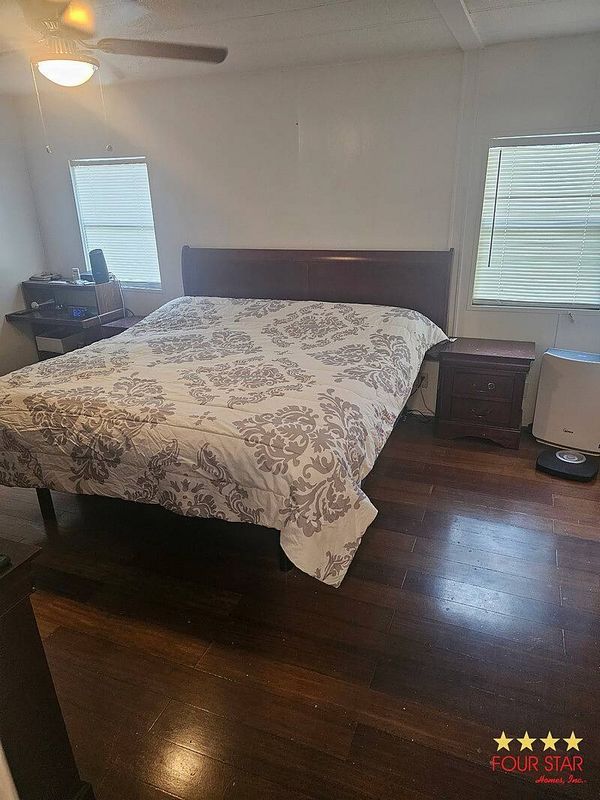 2479 Greenhedge Drive, Orange City FL 32763