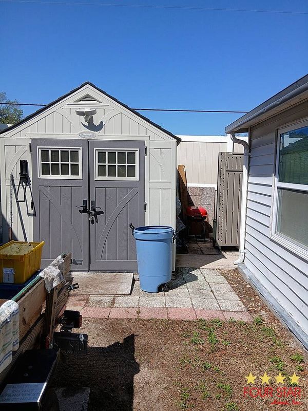 221 Cedar  Village St, Orange City FL 32763