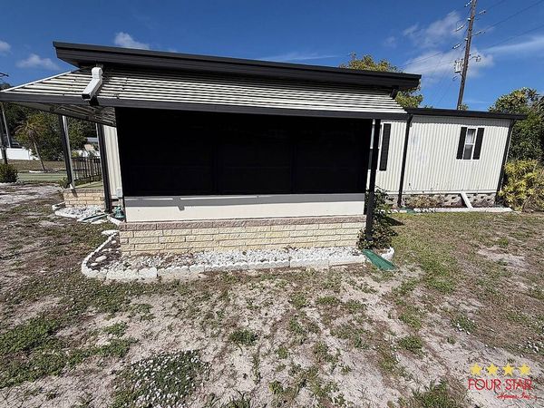 6 Moss Ct, Palmetto FL 34221