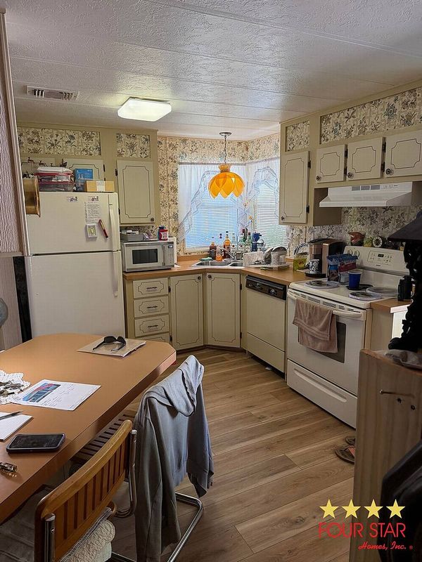 6 Moss Ct, Palmetto FL 34221