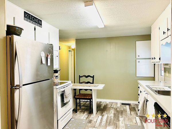 9 KINGS BLVD, Leesburg FL 34748