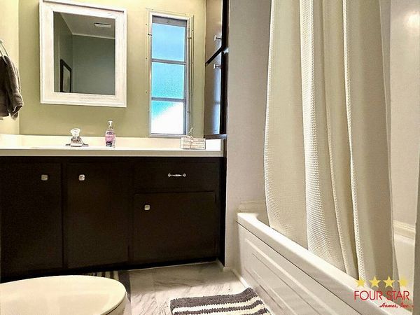 9 KINGS BLVD, Leesburg FL 34748