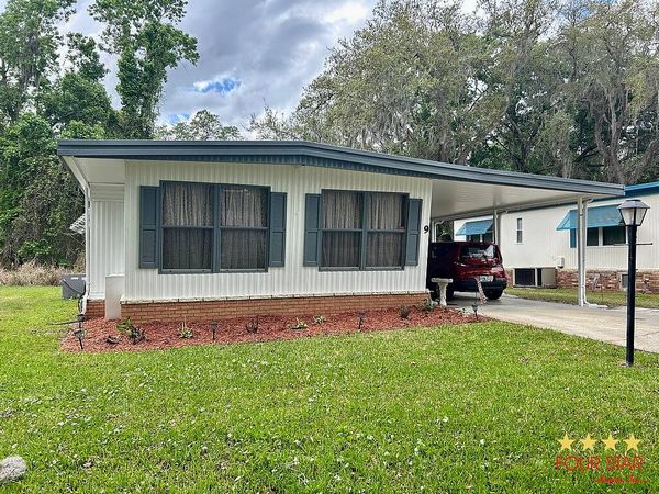 9 KINGS BLVD, Leesburg FL 34748