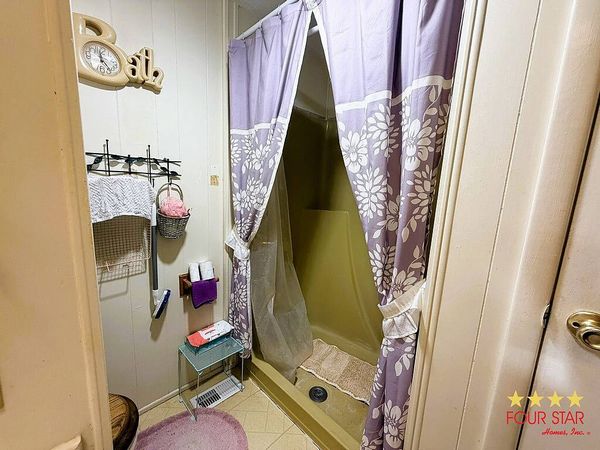 184 Tanglewood Ave, Port Orange FL 32127