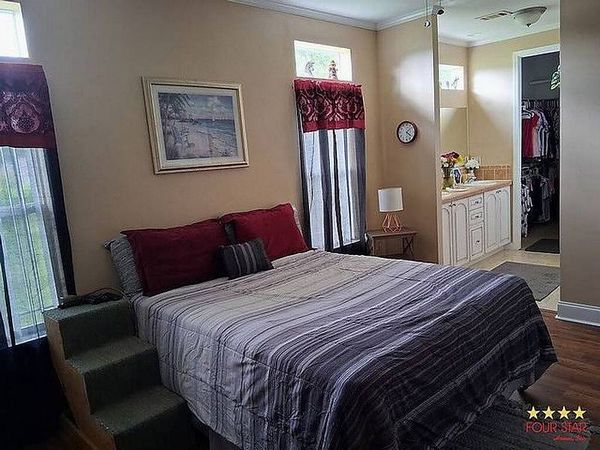 1928 Augusta Rd, Orlando FL 32826