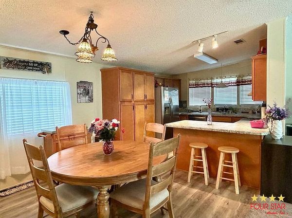 27 BAYBERRY DR, Leesburg FL 34788