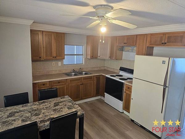 14 Pathway Ct, Daytona Beach FL 32119