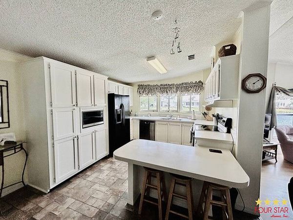 440 La Playa, Edgewater FL 32141