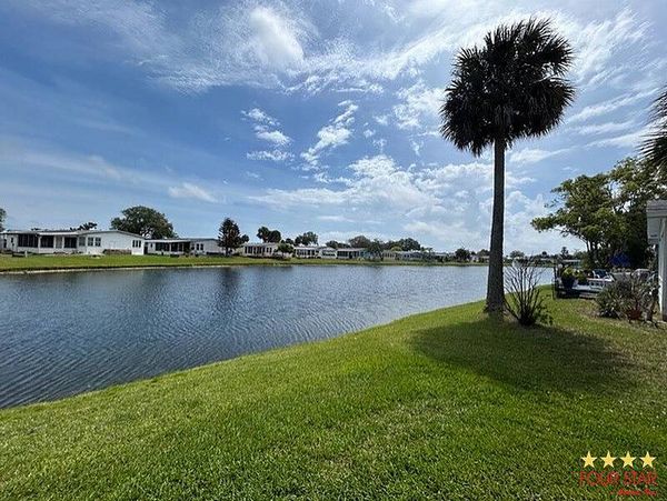 440 La Playa, Edgewater FL 32141