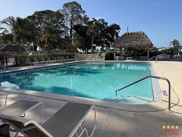 7 Desoto Ave, Palmetto FL 34221