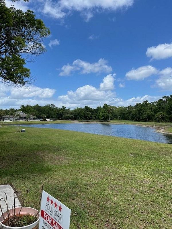 2121 Pebble Beach Blvd, Orlando FL 32826