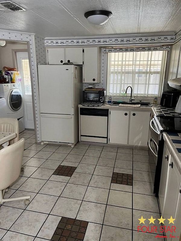 14574 Firestone St, Orlando FL 32826