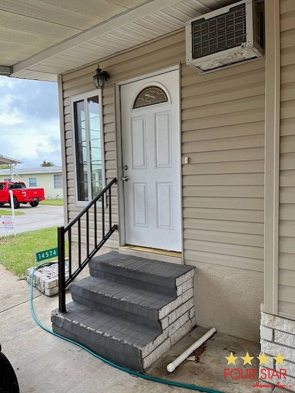 14574 Firestone St, Orlando FL 32826