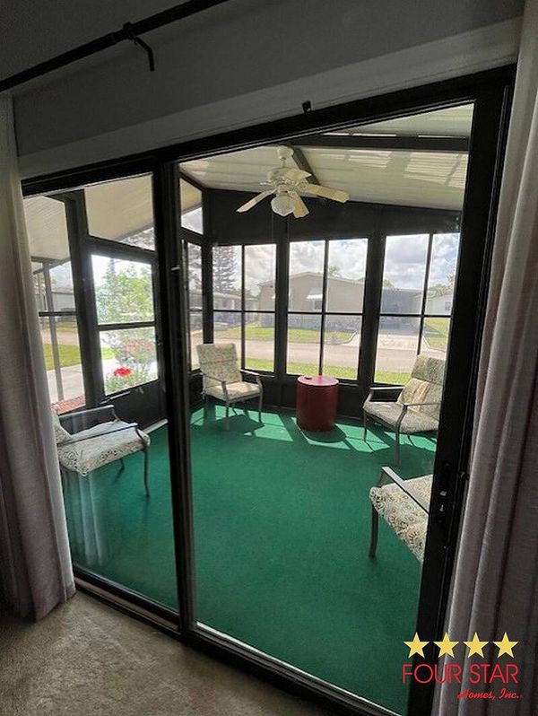 14301 Muirfield Dr, Orlando FL 32826