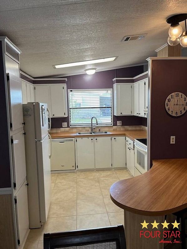 14301 Muirfield Dr, Orlando FL 32826