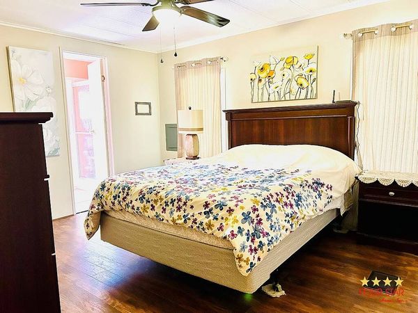 25831 HACIENDA DR, Leesburg FL 34748