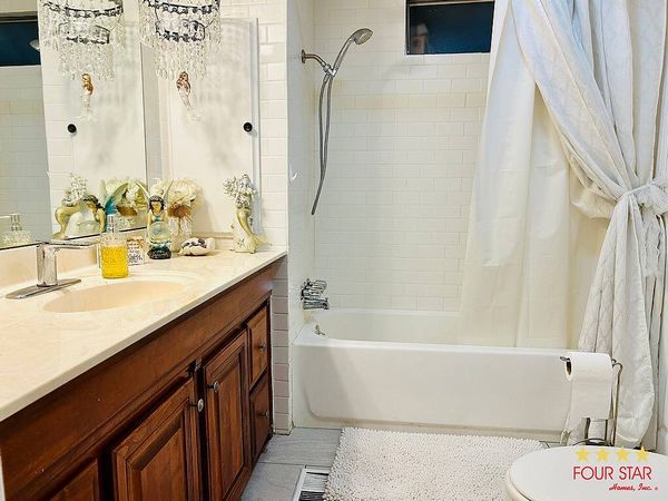 158 CAMELLIA DR, Leesburg FL 34788