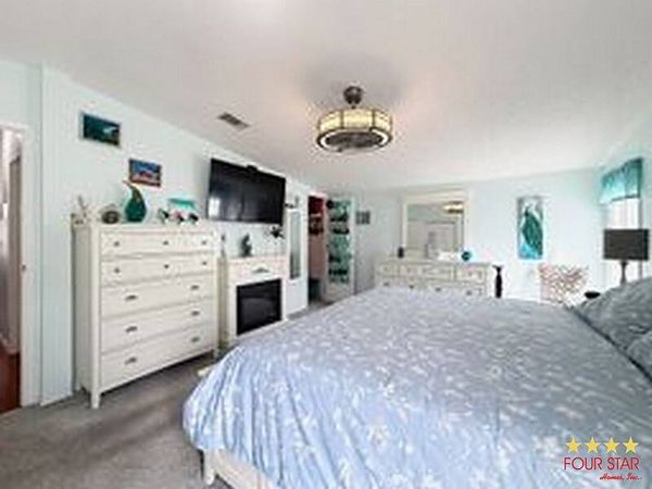 111 Mark Avenue, Lady Lake FL 32159