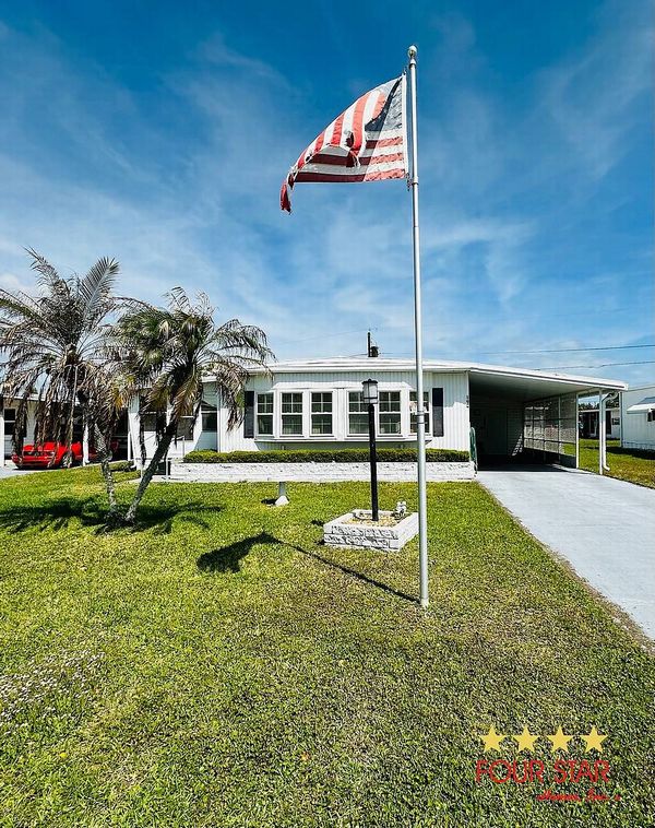 194 Orchard St, Port Orange FL 32127