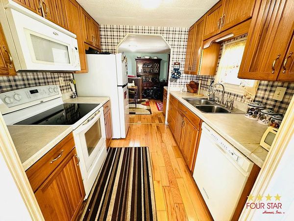 194 Orchard St, Port Orange FL 32127