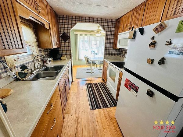 194 Orchard St, Port Orange FL 32127