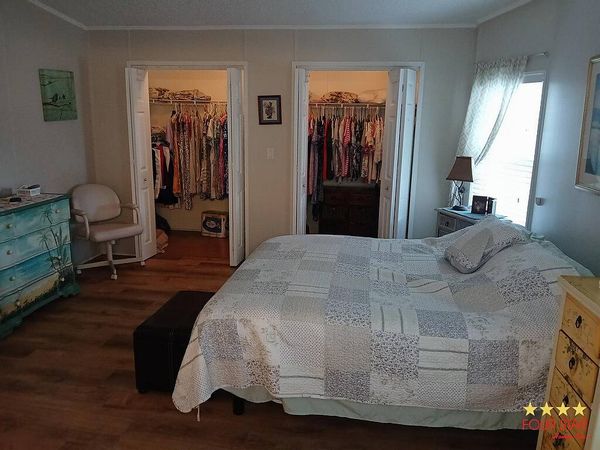 385 Kings Lake drive, DeBary FL 32713