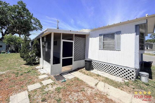 1300 Hand Ave, Lot B15, Ormond Beach FL 32174