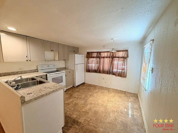 1300 Hand Ave, Lot B15, Ormond Beach FL 32174