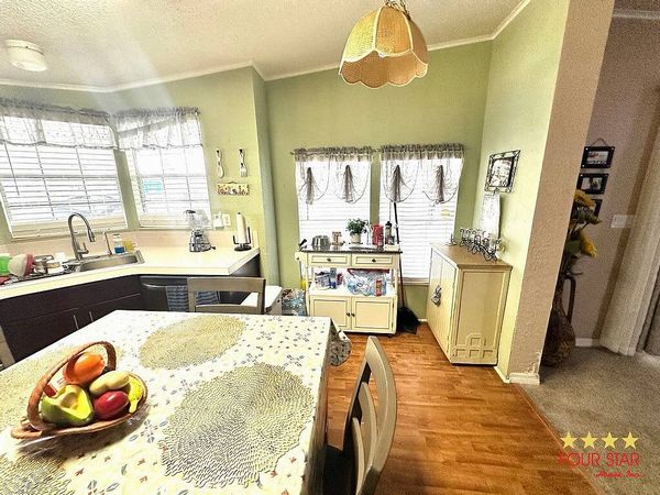 350 Kingslake Dr, DeBary FL 32713