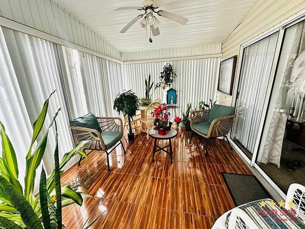 350 Kingslake Dr, DeBary FL 32713