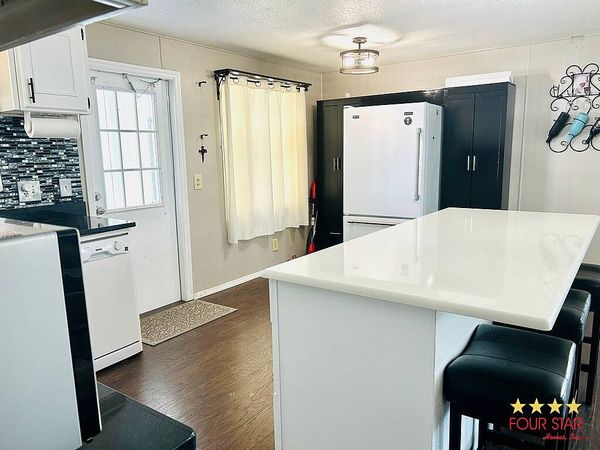 122 WEST STERLING WAY, Leesburg FL 34788