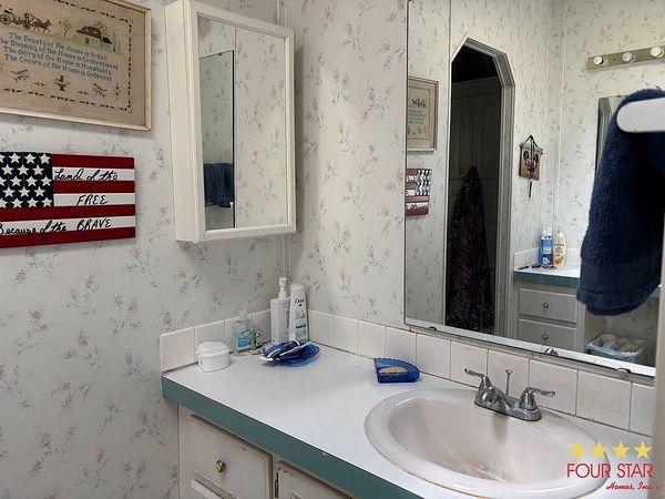 2242 Abbottwood Ln, Orange City FL 32763