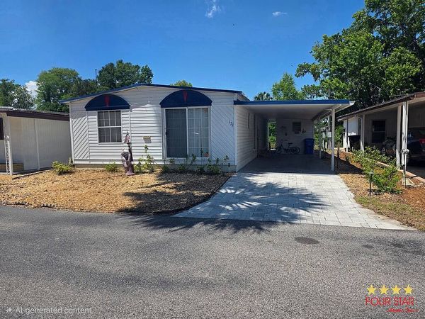 171 S. Tara Dr, Tavares FL 32778