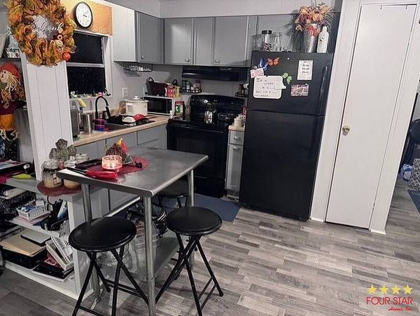 227 Colburn Dr, DeBary FL 32713