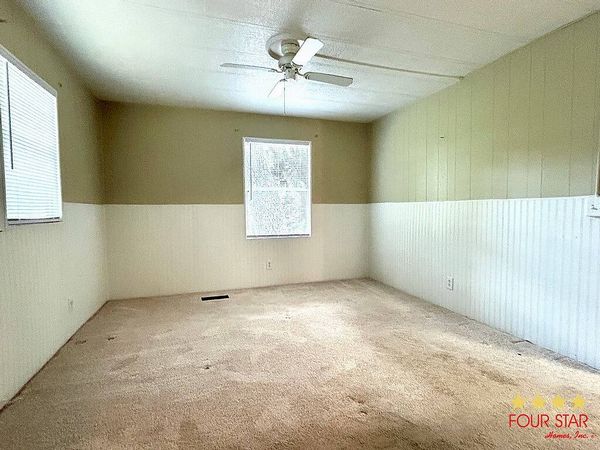 7 KINGS BLVD, Leesburg FL 34748
