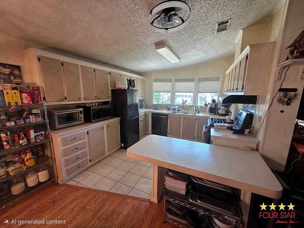 84 Buccaneer Dr, Leesburg FL 34788