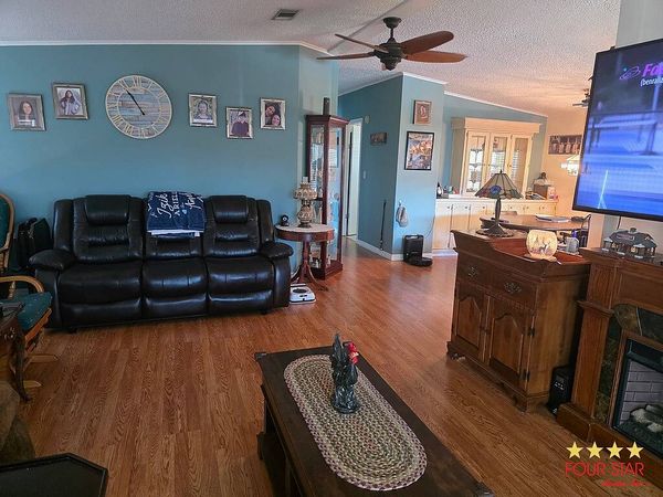 84 Buccaneer Dr, Leesburg FL 34788