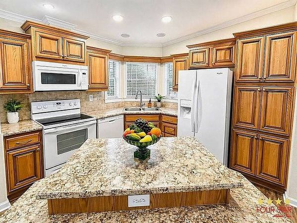 2 Sylvin Rd, DeLeon Springs FL 32130