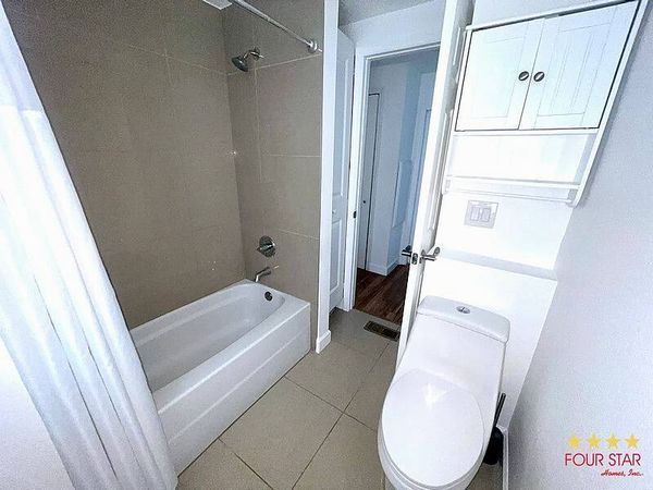 8 Ivanhoe Ct, Kissimmee FL 34746