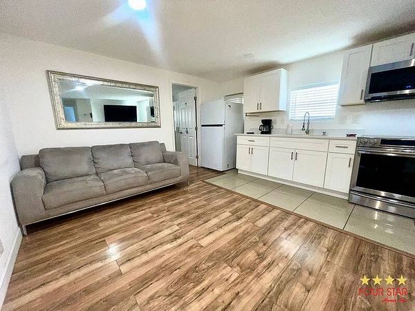 8 Ivanhoe Ct, Kissimmee FL 34746