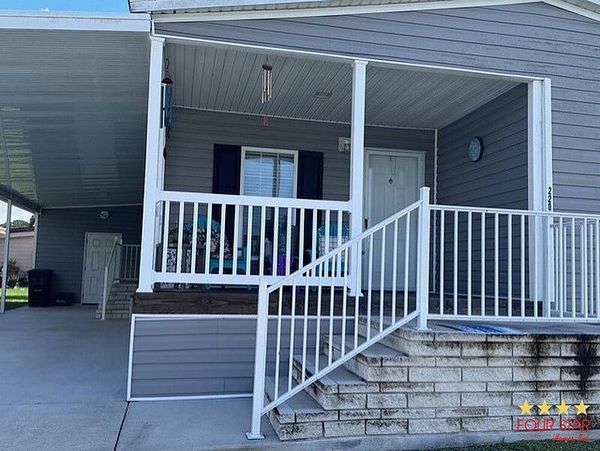 220 Colburn Dr, DeBary FL 32713