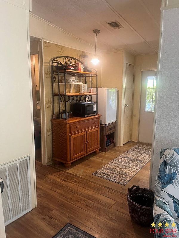 159 Oakleaf Circle, DeLand FL 32724