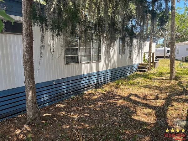 2873 Red Oak Circle, New Smyrna Beach FL 32168